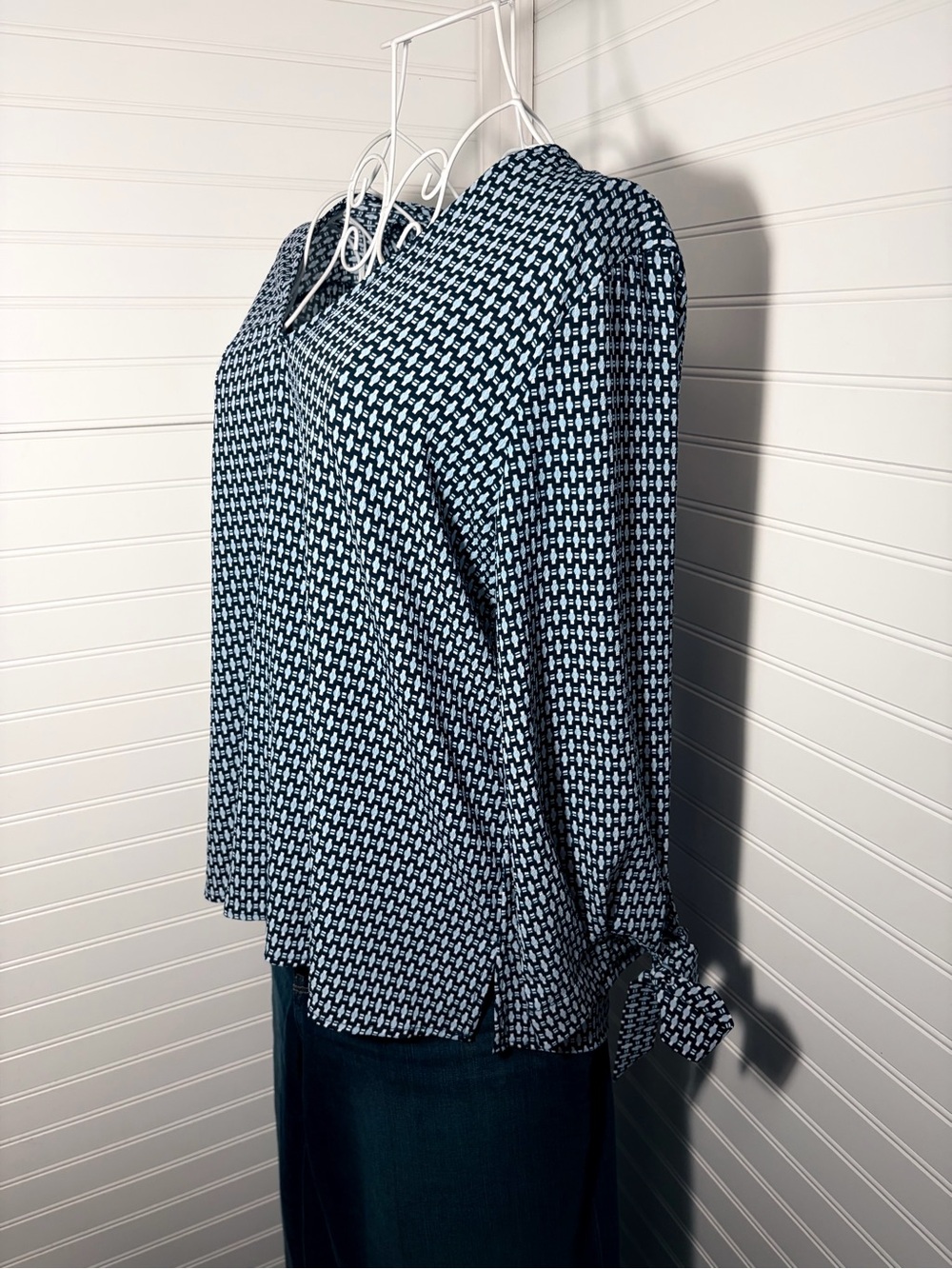 CeCe Light Blue Geometric V-Neck Tie-Sleeve Blouse - Picture 7 of 10